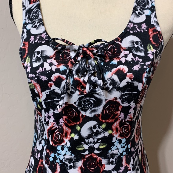Hot Topic Skull Dress Size Small - Picture 1 of 3